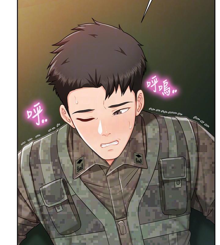 报告女班长:一根突起第29話-訓練中發情的女兵們