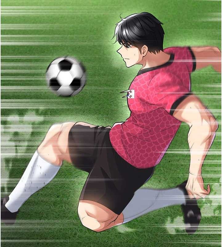 足球型男脫單指南第49話-洋妞的驚人胸器